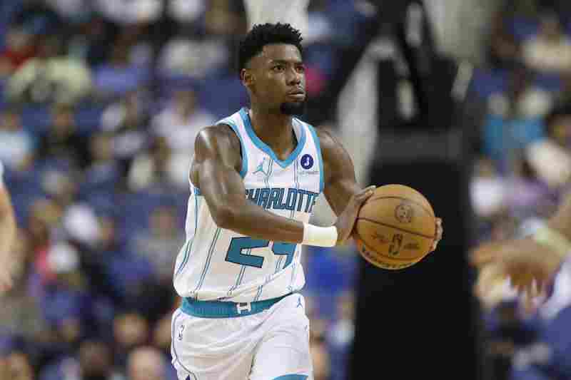 黃蜂官方:球隊將布蘭登·米勒等人下放到G聯(lián)盟進行訓(xùn)練