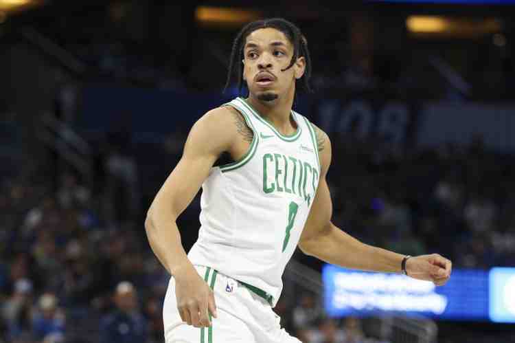 你又活了!米諾特次節(jié)上來5中5連砍12分 一波流打花比賽